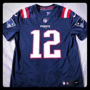 Stitched New England Patriots “Tom Brady” (L)